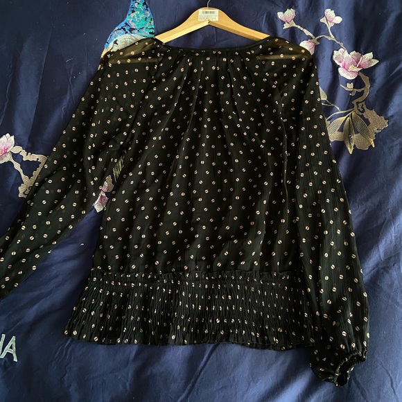 Blouse top - Picture 5 of 7